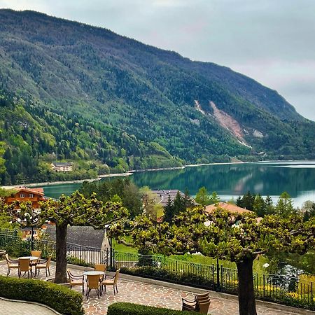 Hotel Miralago Wellness - Adults Only Molveno Exteriör bild